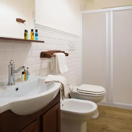 شقة Quattro Torri سانتا تيريزا دي ريفا